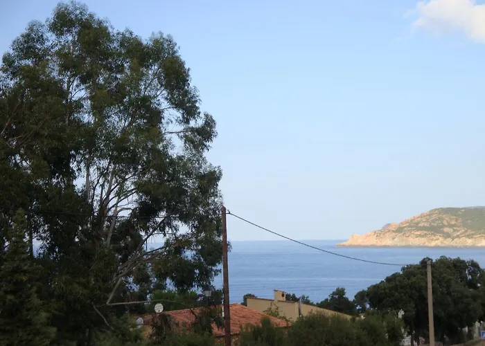 公寓 费耶蒂马基亚酒店