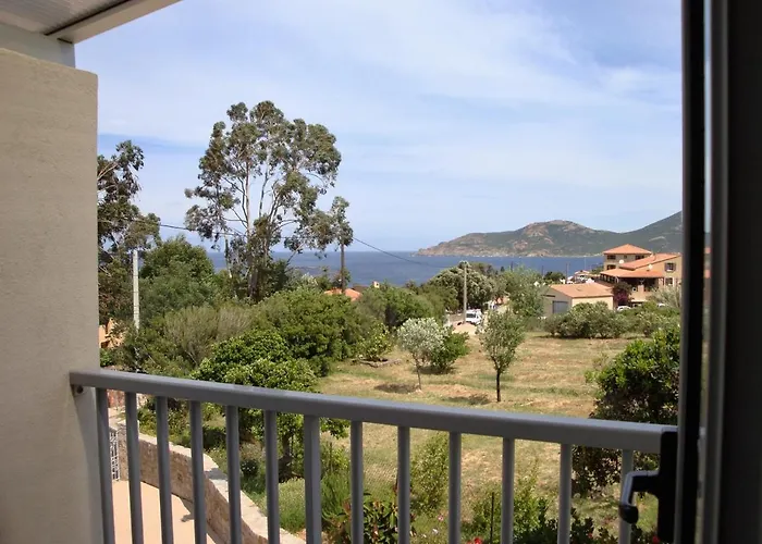 费耶蒂马基亚酒店 公寓